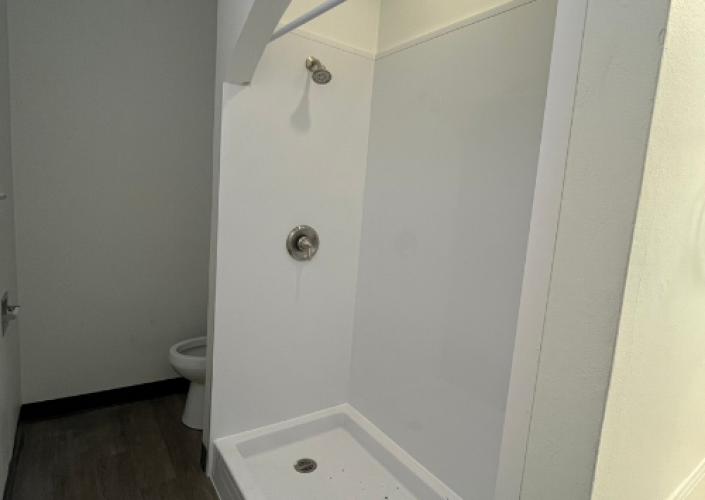 Broadway Plaza Apartments