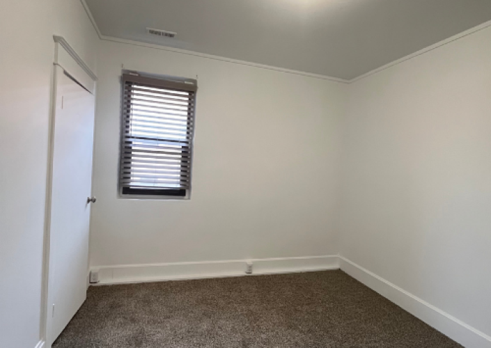 Broadway Plaza Apartments